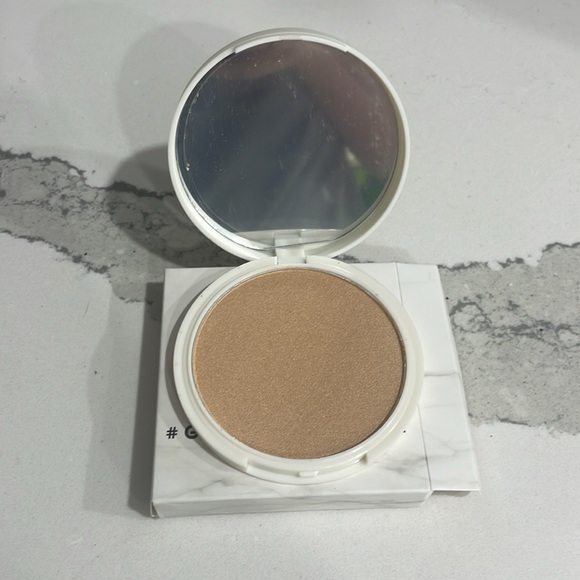 SHOWSTOPPER HIGHLIGHTER - Picture 3 of 3